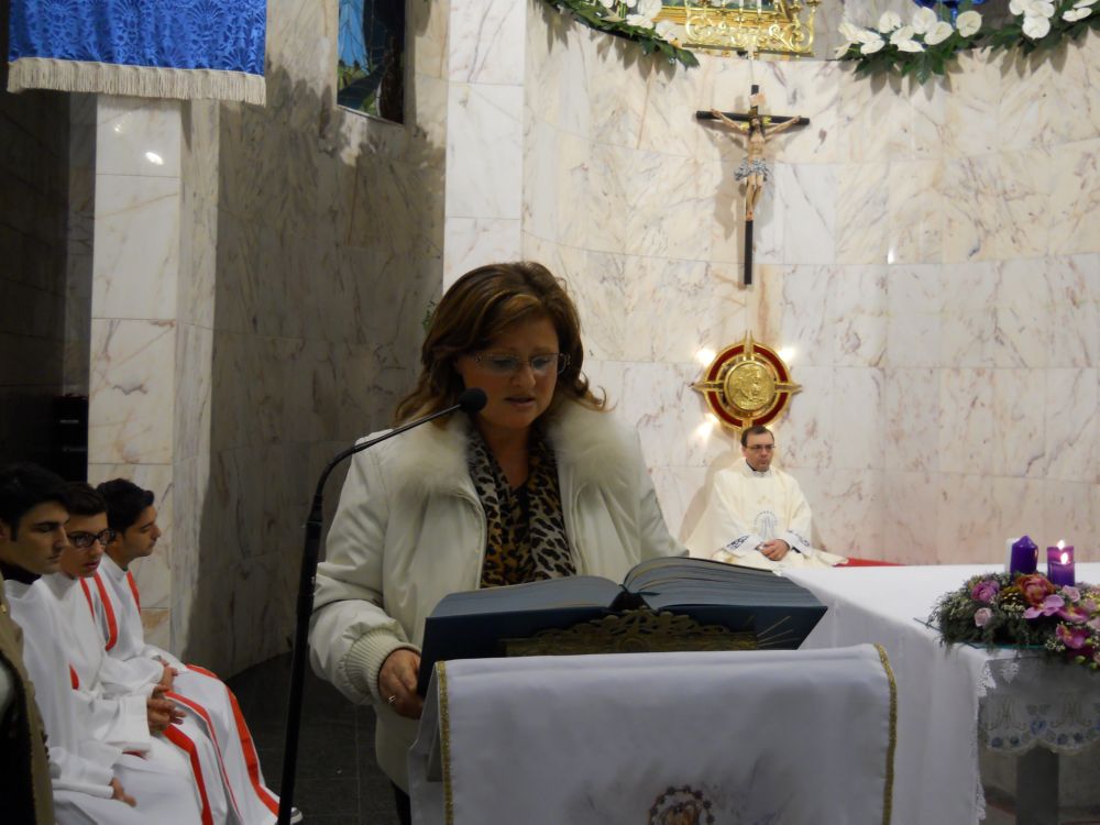 8-12-2011-messa-processione-022