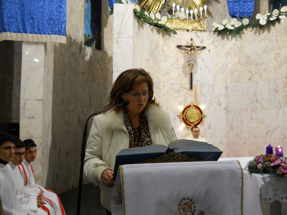 8-12-2011-messa-processione-023