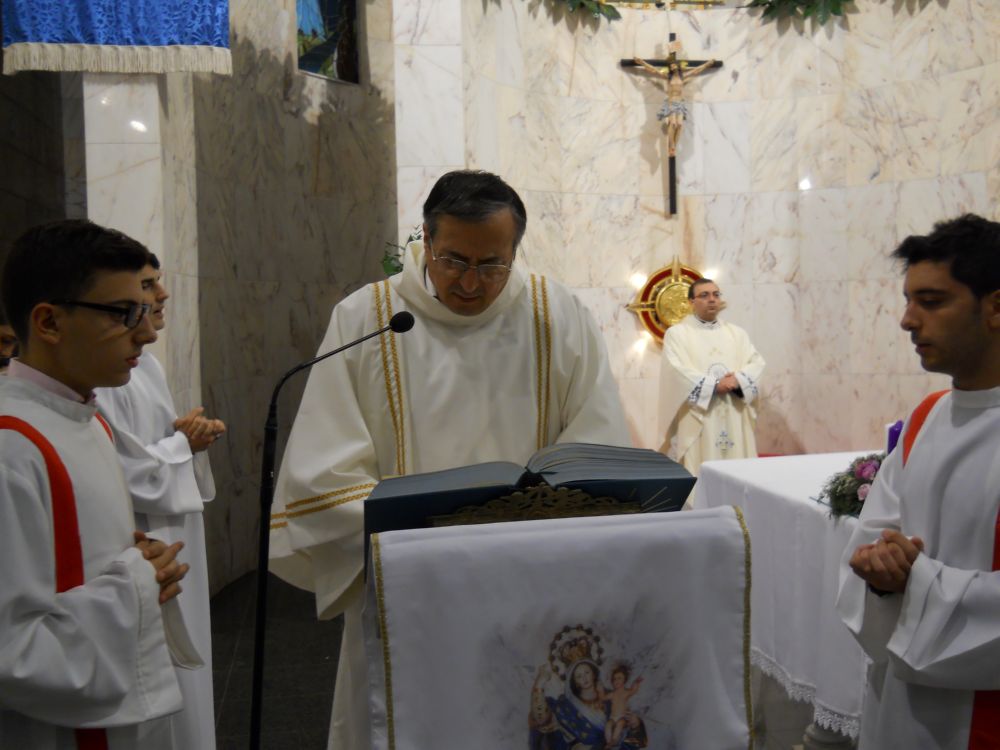 8-12-2011-messa-processione-027