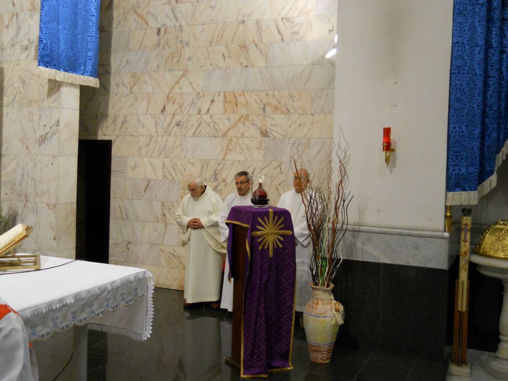 8-12-2011-messa-processione-030