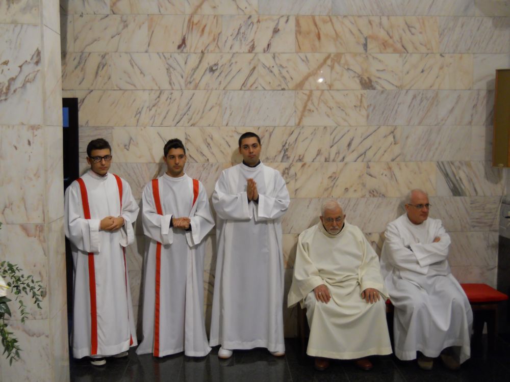 8-12-2011-messa-processione-070