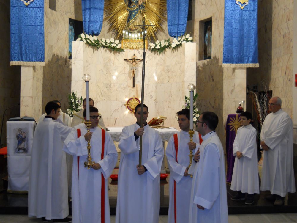 8-12-2011-messa-processione-078