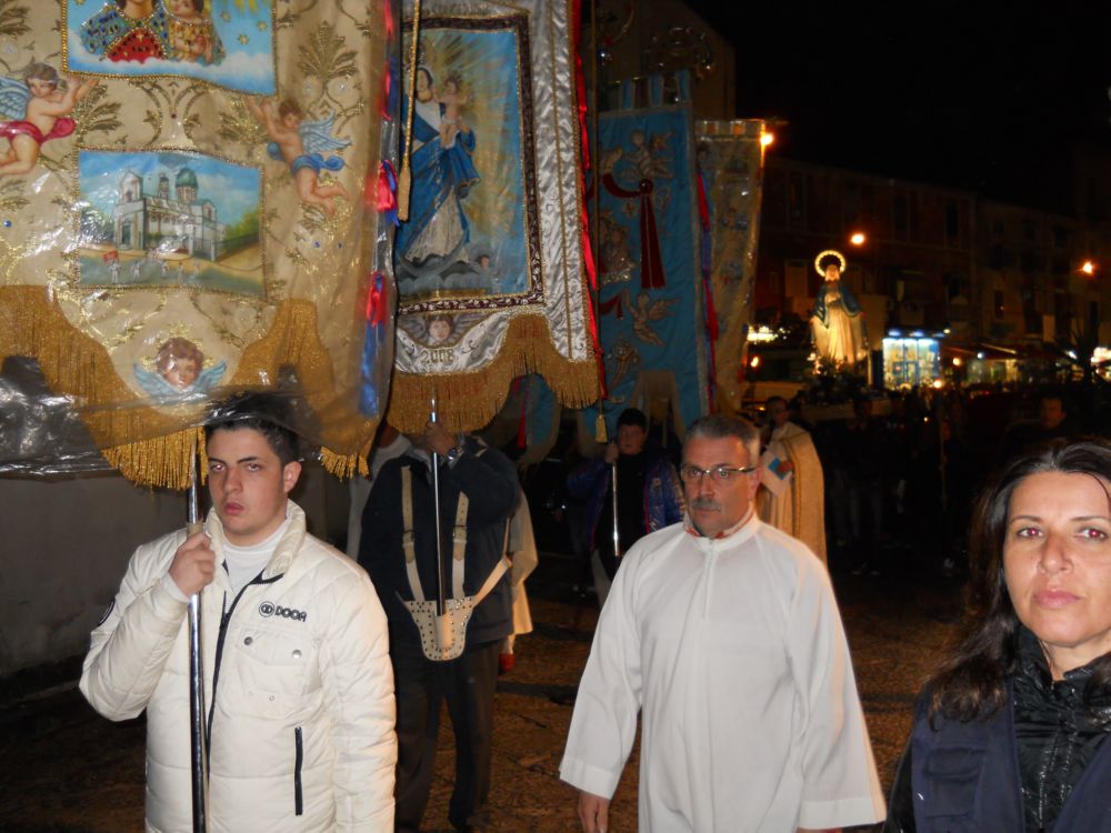 8-12-2011-messa-processione-100