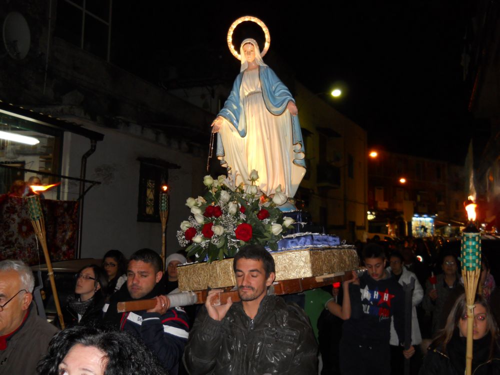 8-12-2011-messa-processione-102