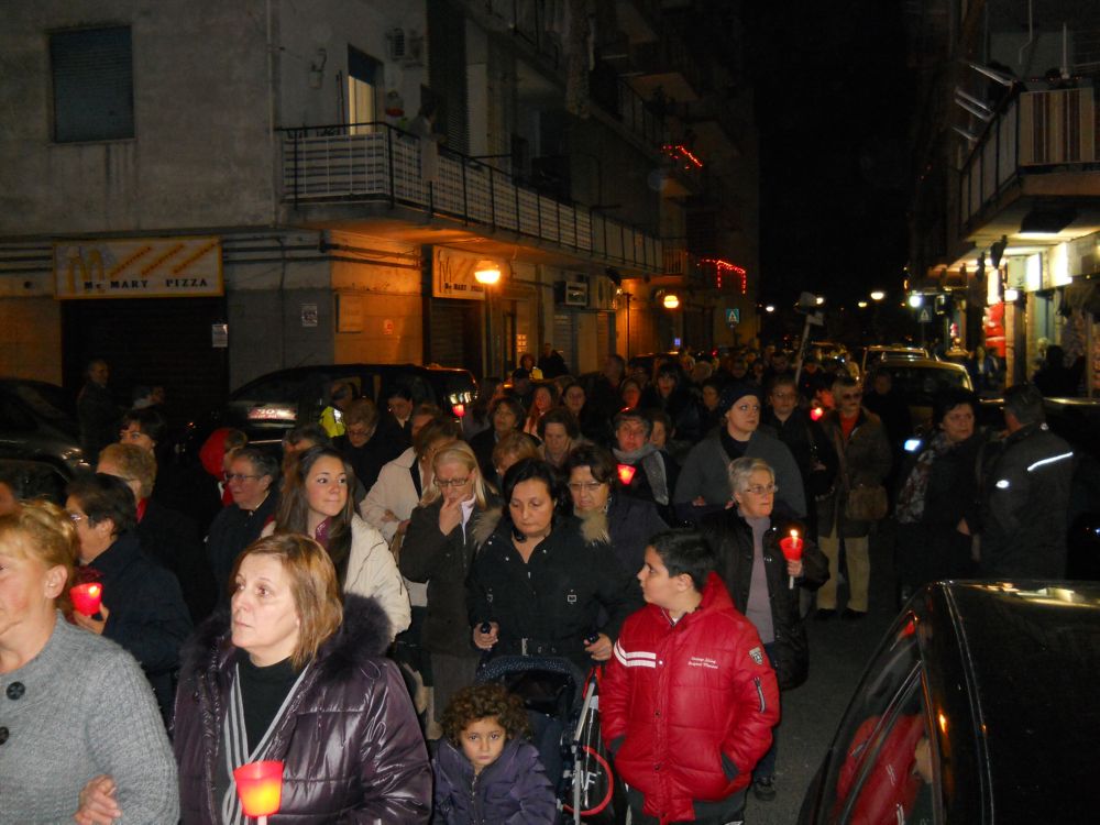 8-12-2011-messa-processione-123