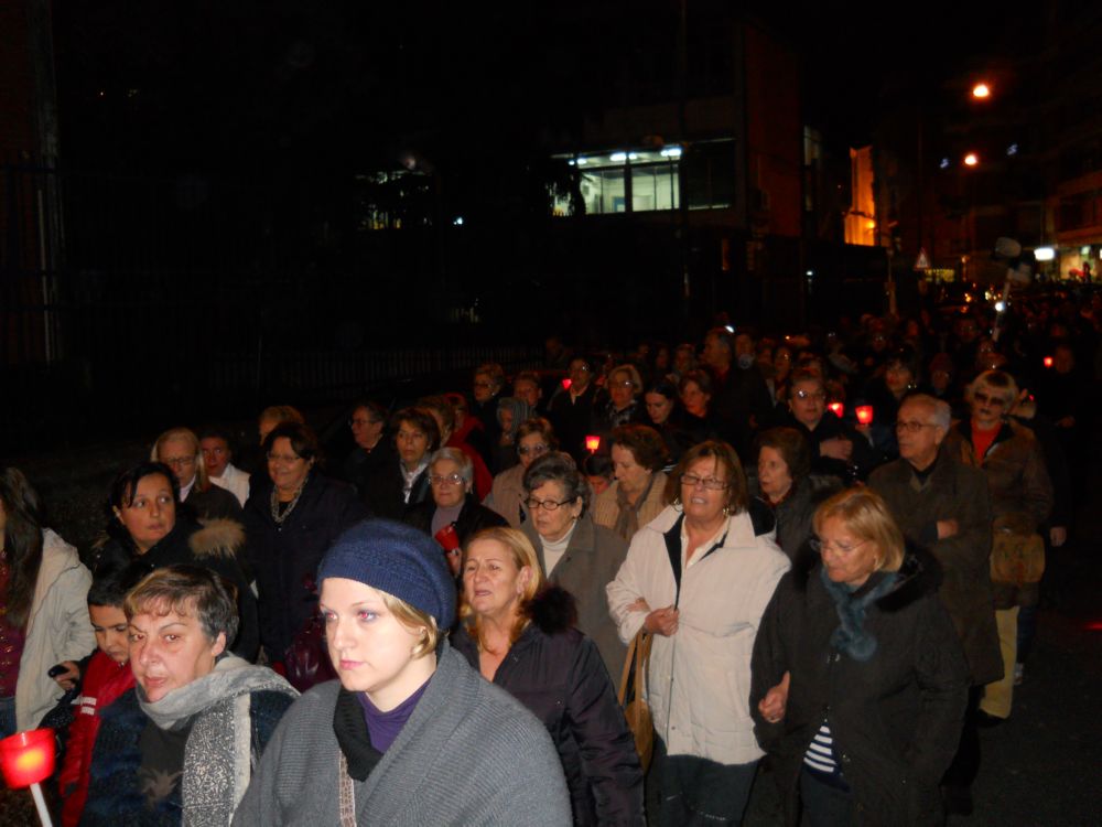 8-12-2011-messa-processione-131