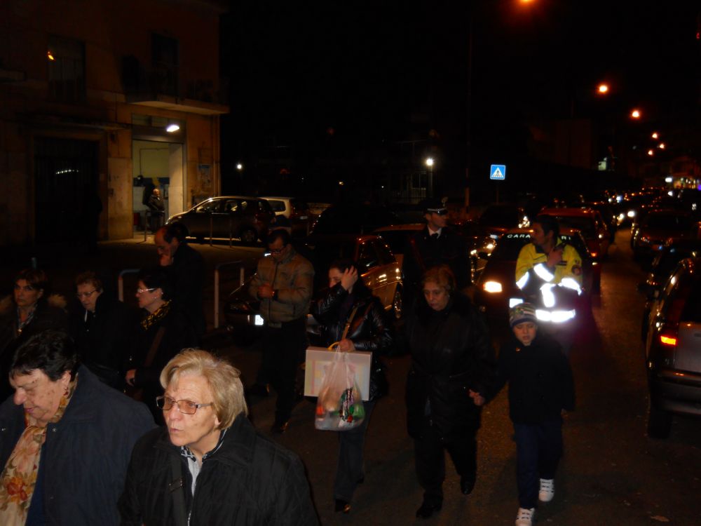 8-12-2011-messa-processione-145
