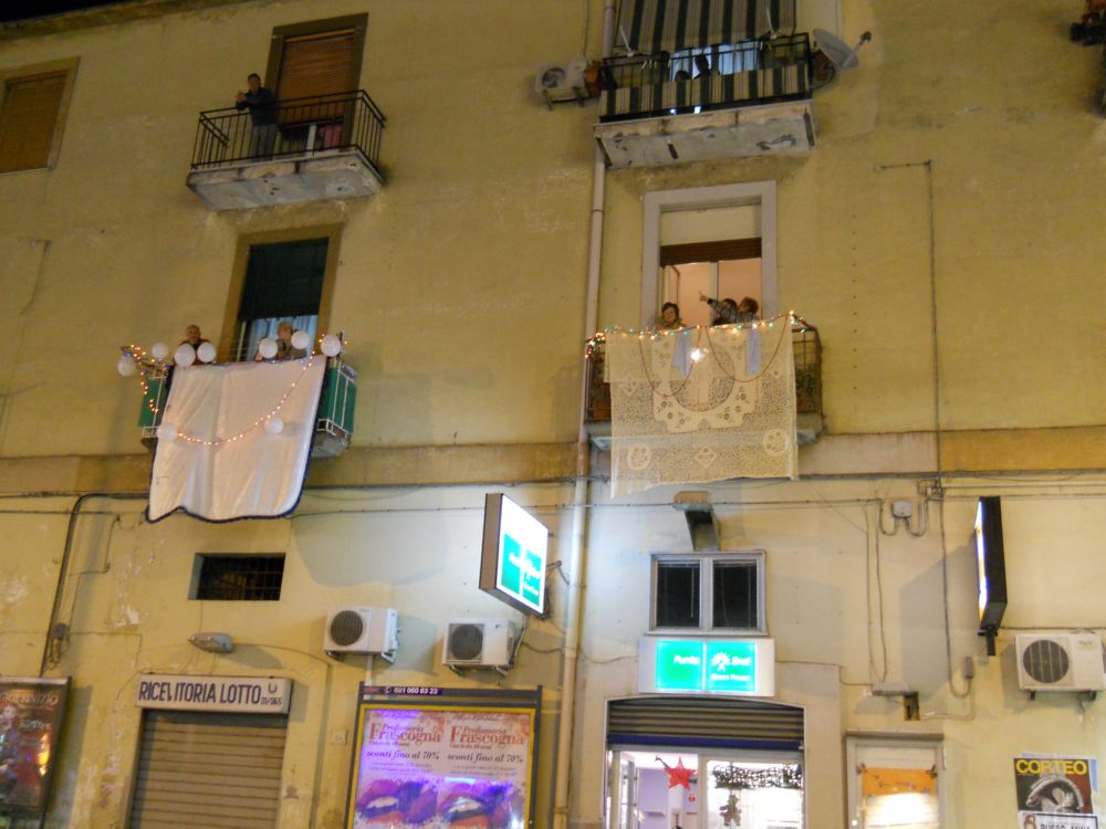 8-12-2011-messa-processione-168