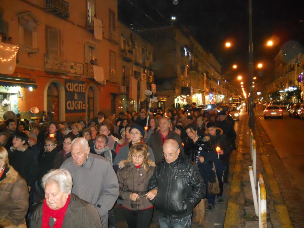 8-12-2011-messa-processione-181