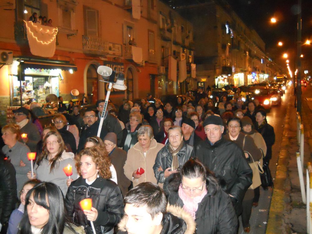 8-12-2011-messa-processione-182