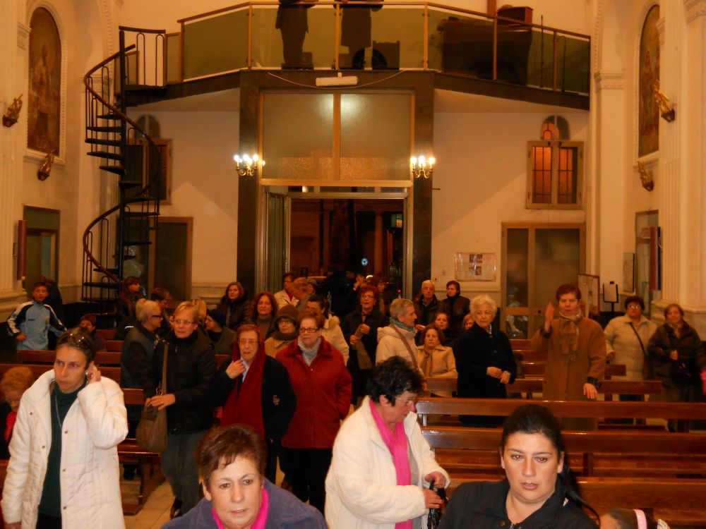 8-12-2011-messa-processione-193