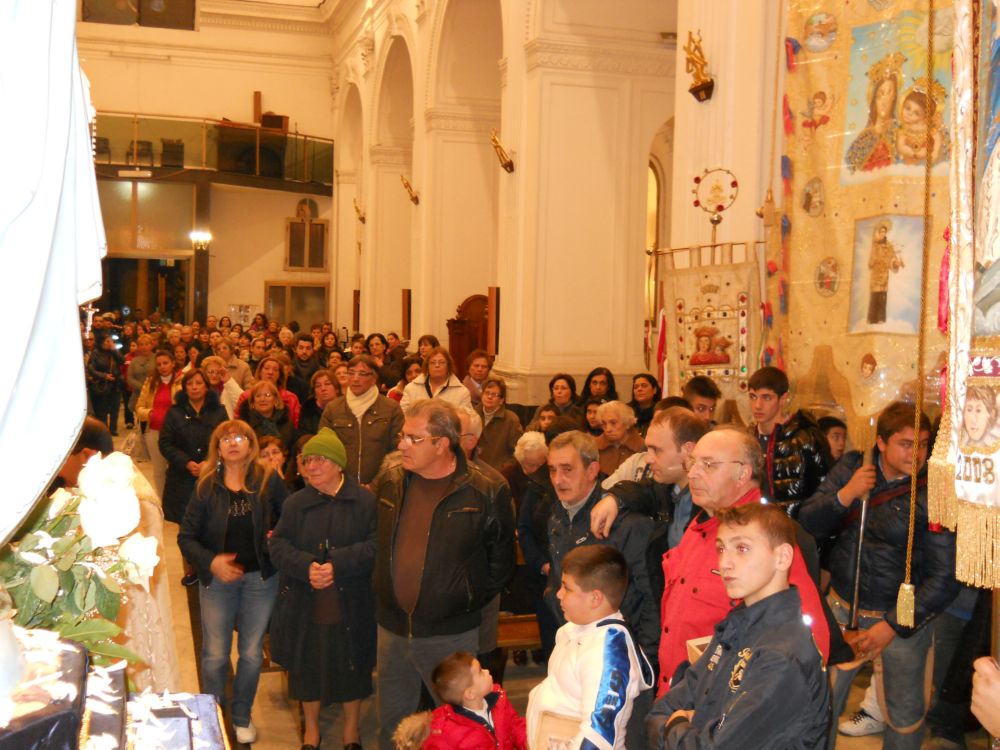 8-12-2011-messa-processione-220