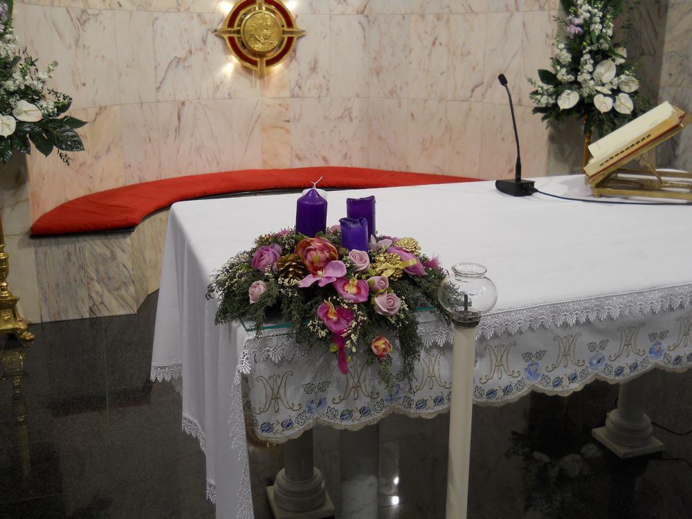 8-12-2011-messa-processione-235