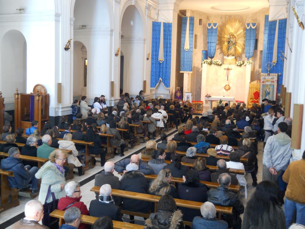 8-12-2011-messa-ore-12-003