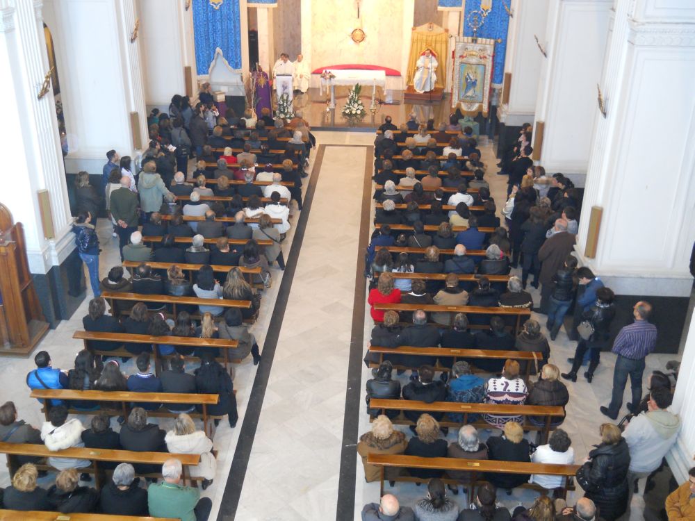 8-12-2011-messa-ore-12-018