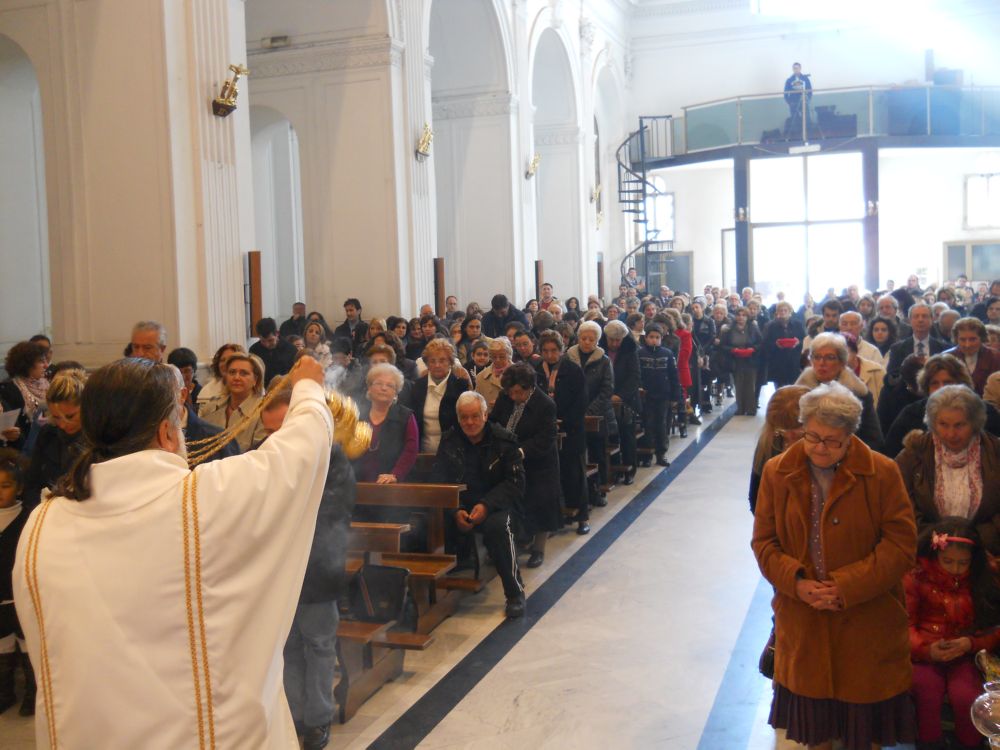 8-12-2011-messa-ore-12-023