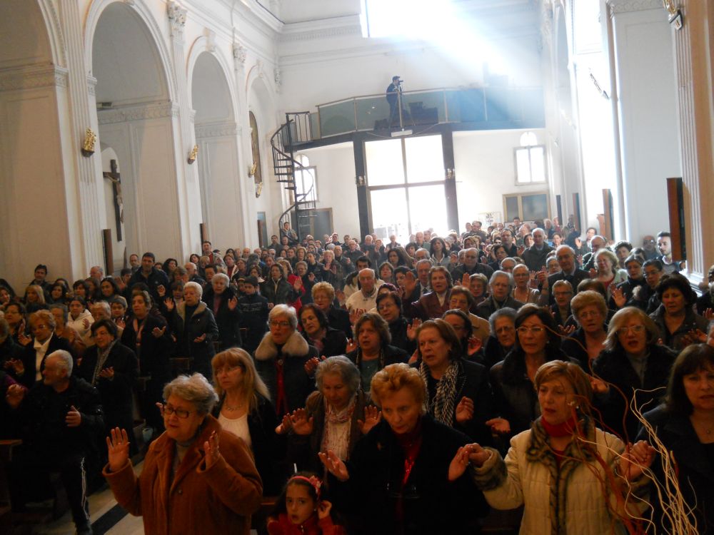 8-12-2011-messa-ore-12-044