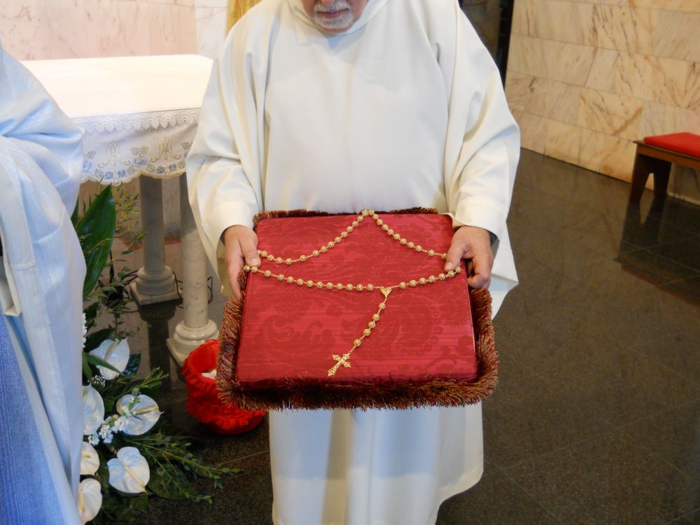 8-12-2011-messa-ore-12-077