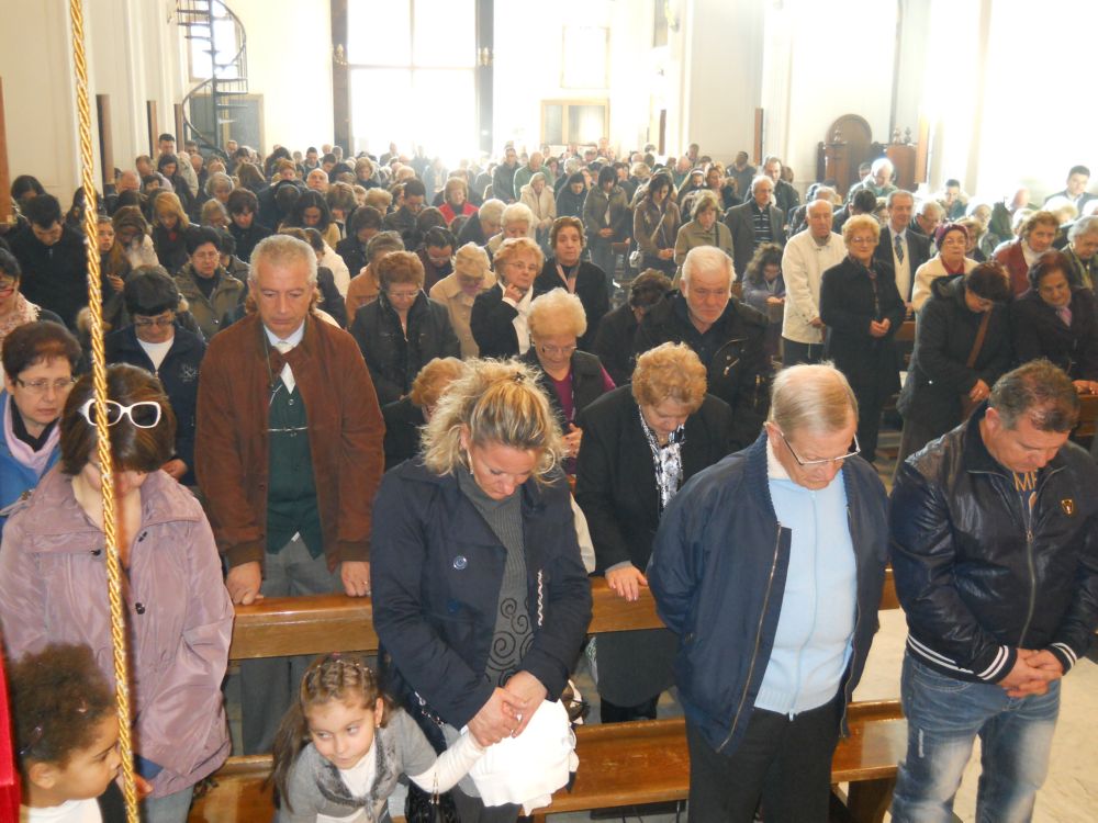 8-12-2011-messa-ore-12-101