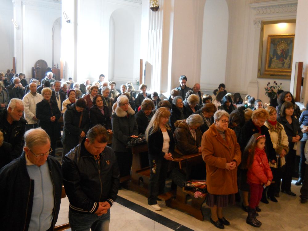 8-12-2011-messa-ore-12-103