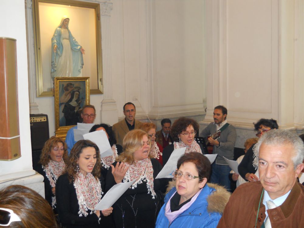 8-12-2011-messa-ore-12-111